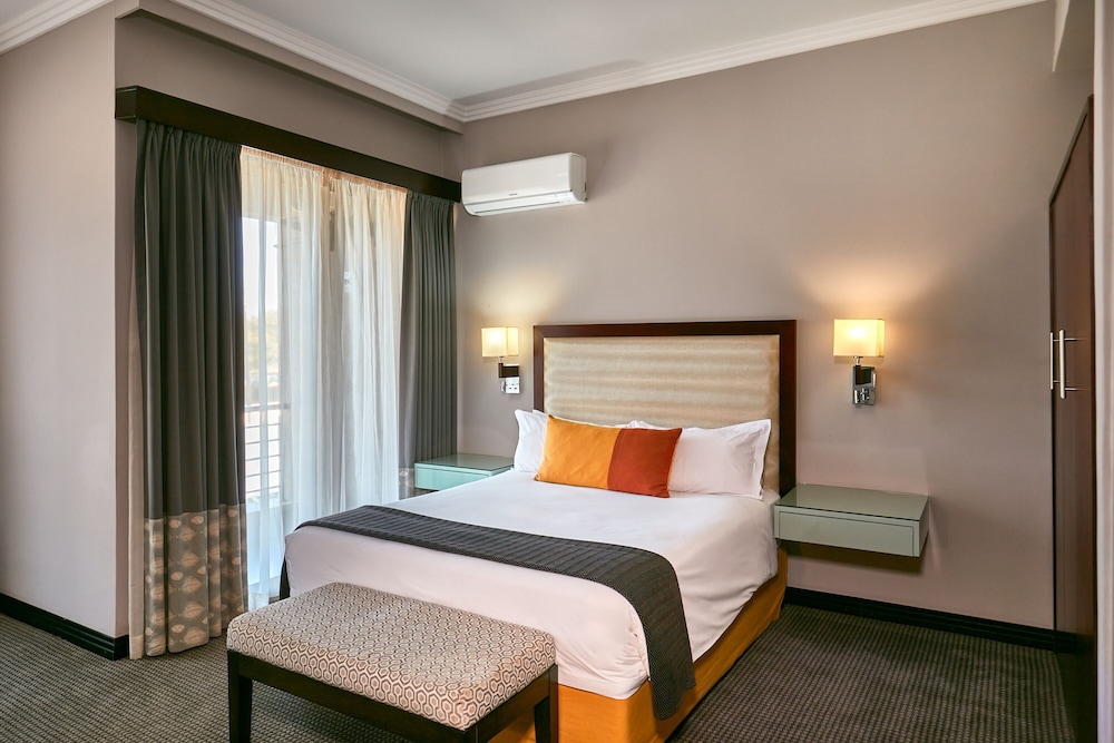 1 BEDROOM, EXECUTIVE, DOUBLE BED