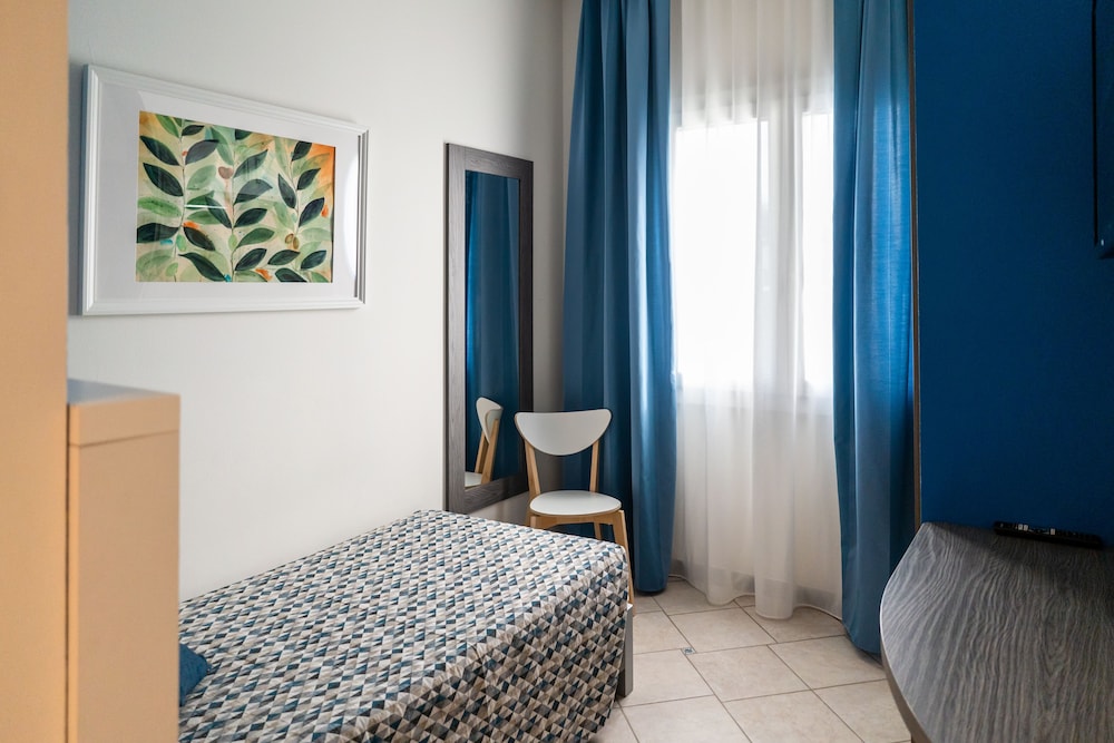 Hotel Maritan 9/50