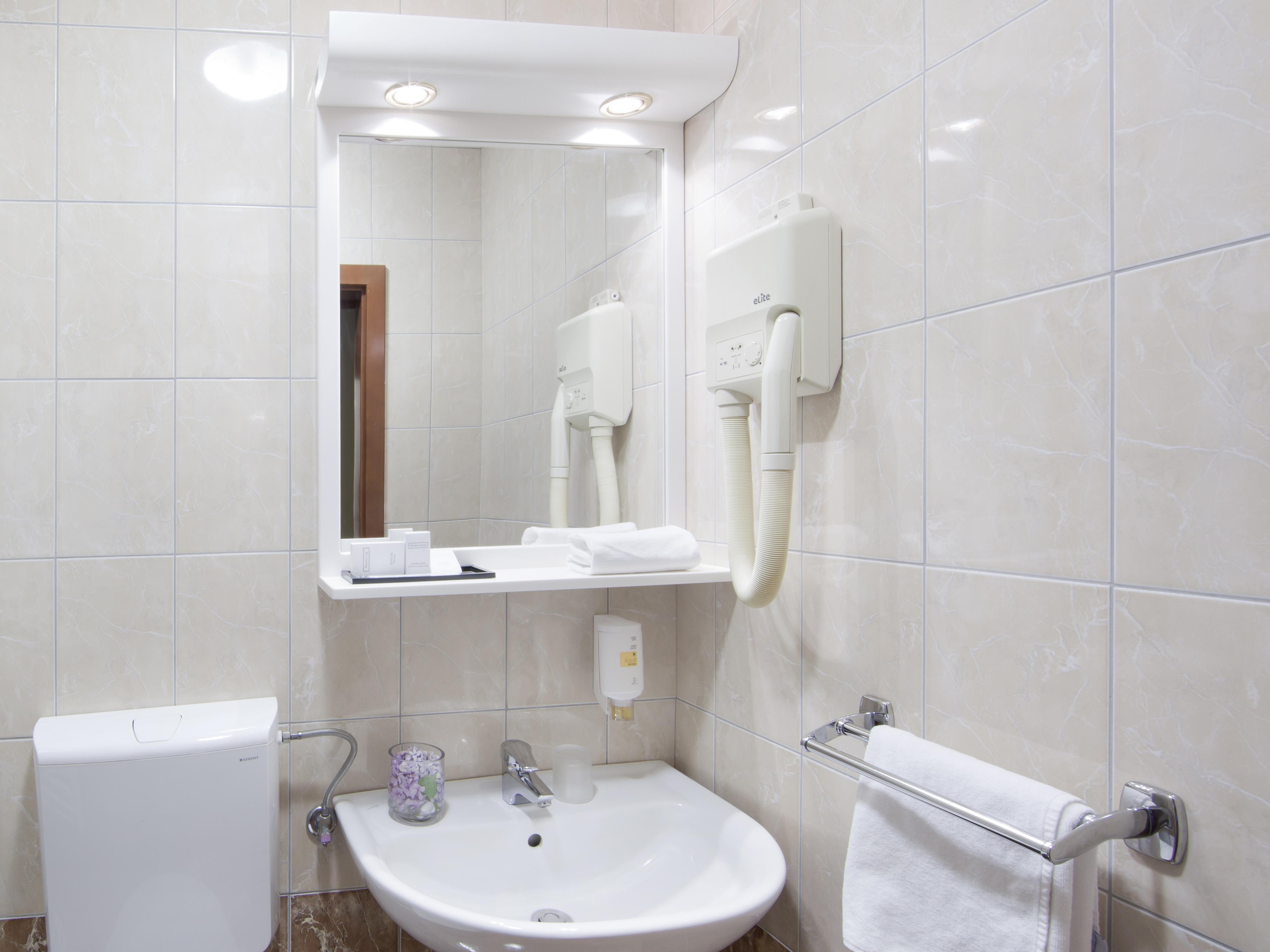 غرفة سوبيريور مفردة بإطلالة على البحر، Hotel Kristal 2/2