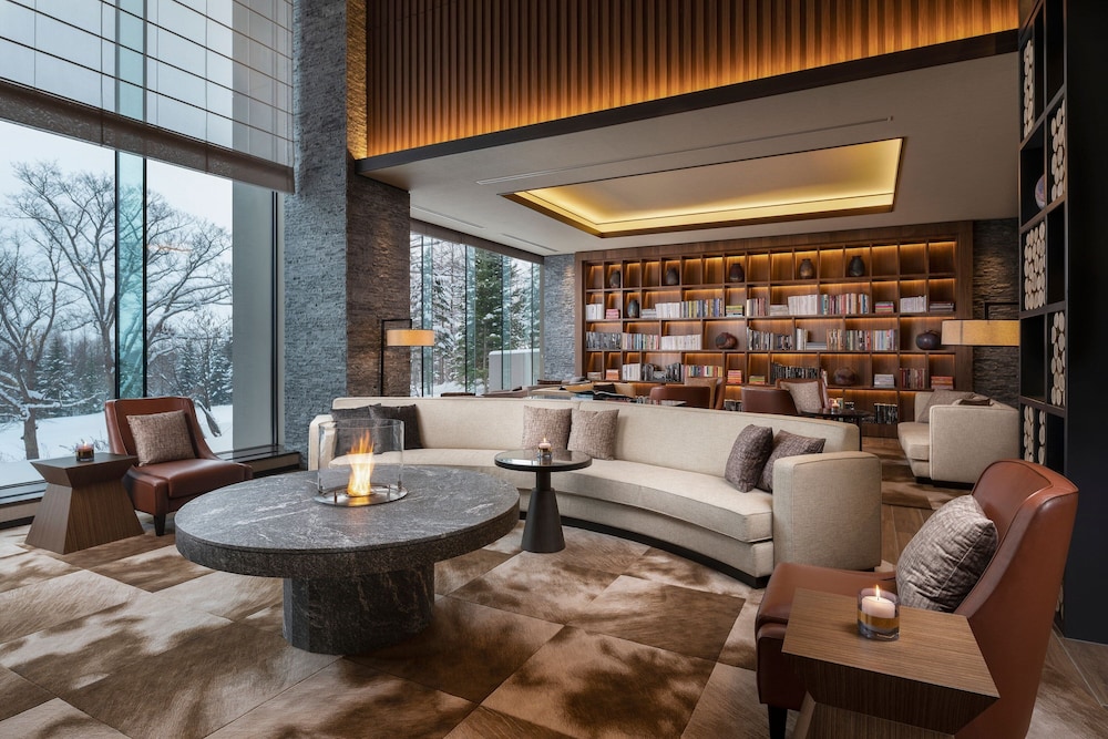 Higashiyama Niseko Village, a Ritz-Carlton Reserve 26/42