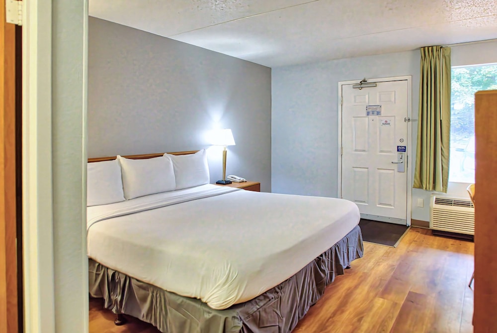 Motel6 Buffalo, NY - Airport - Williamsville 32/51