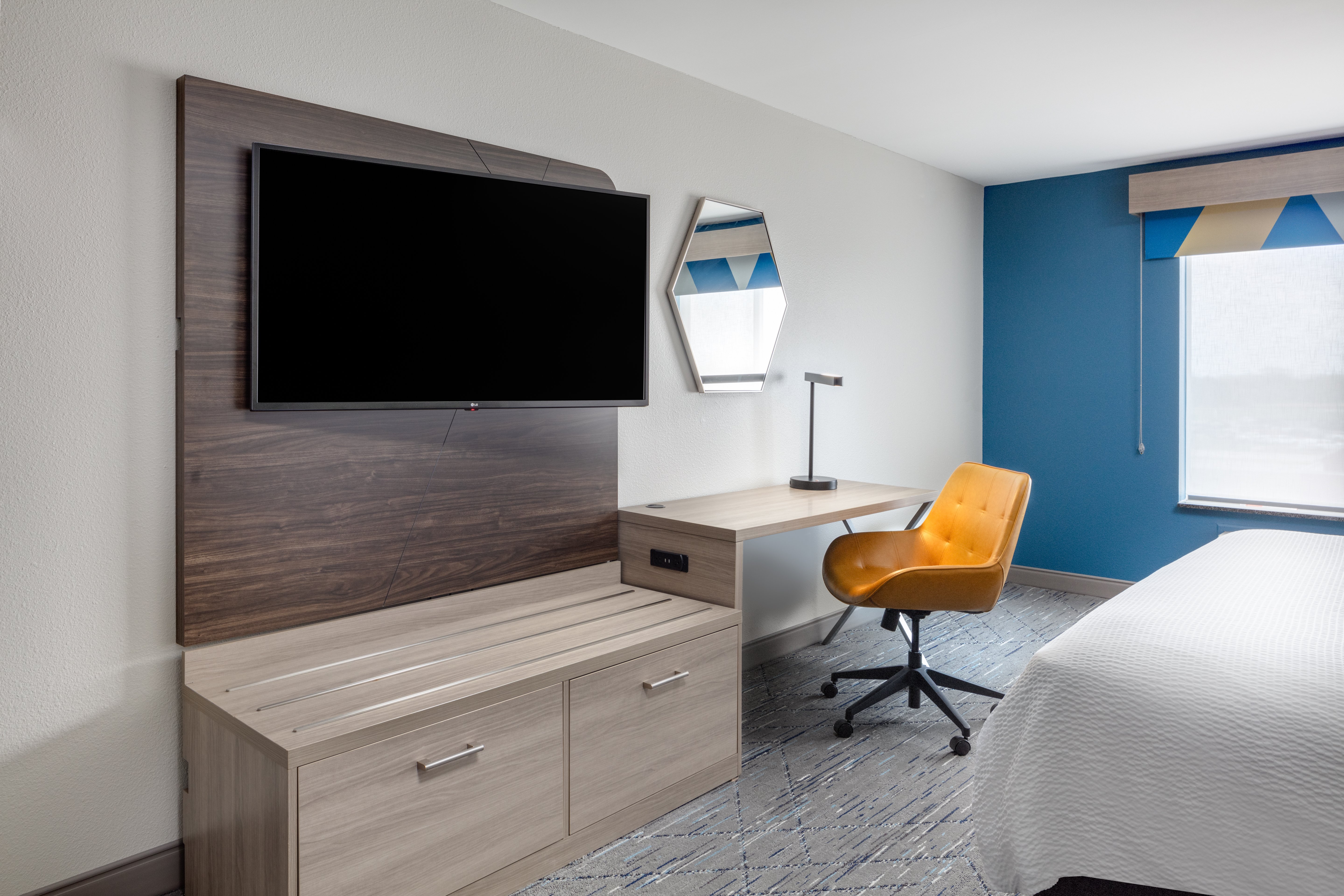 Holiday Inn Express Kearney 61/72