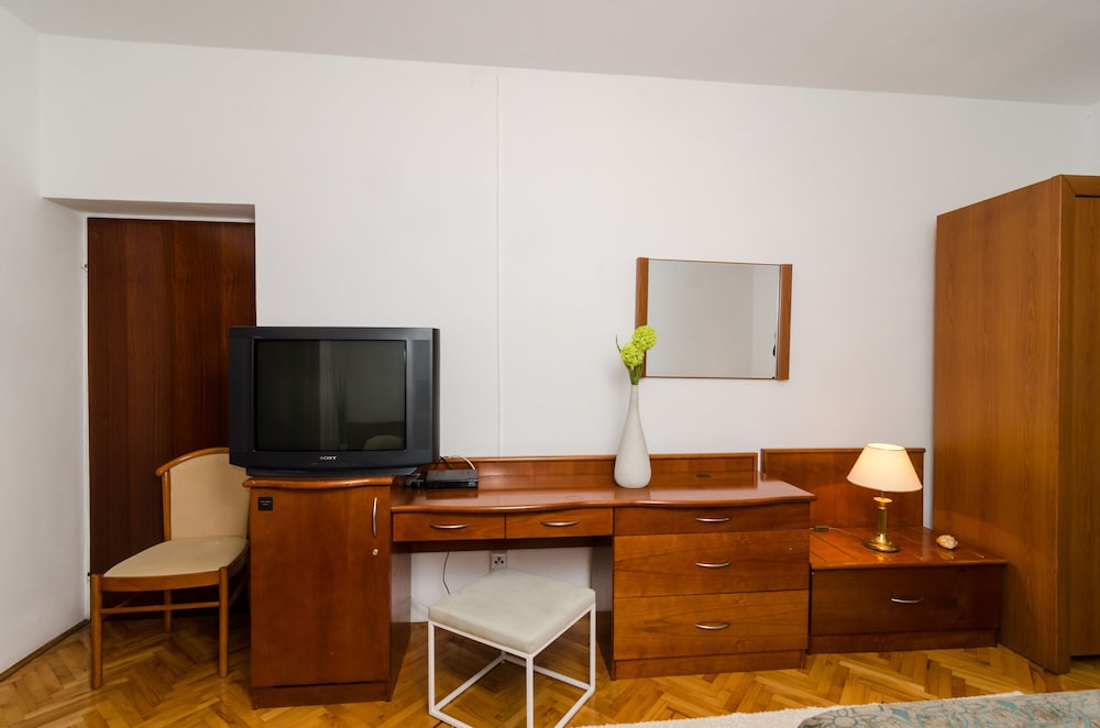 APARTMENTS SANDITO 36/50