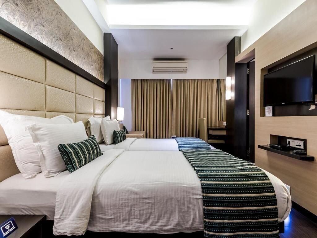 Galaxy Hotel 13/45