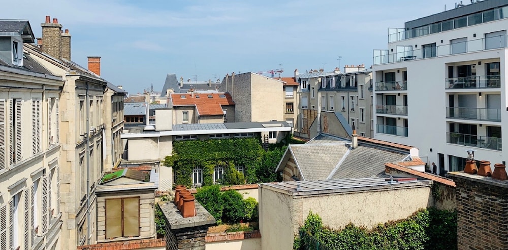 Azur Reims Hotel 52/59