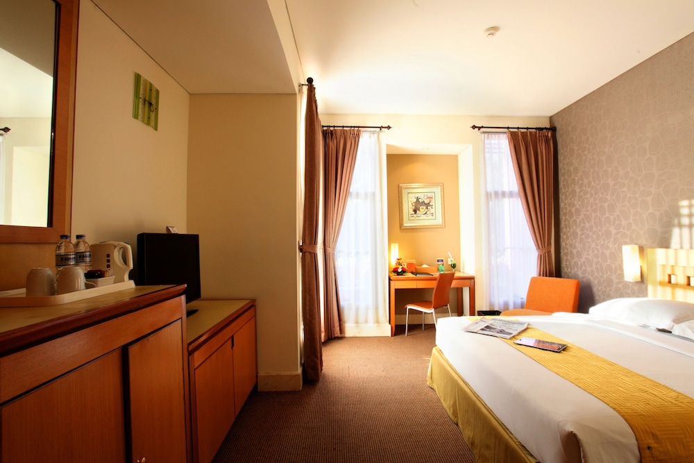 Serela Riau Hotel Bandung 16/71