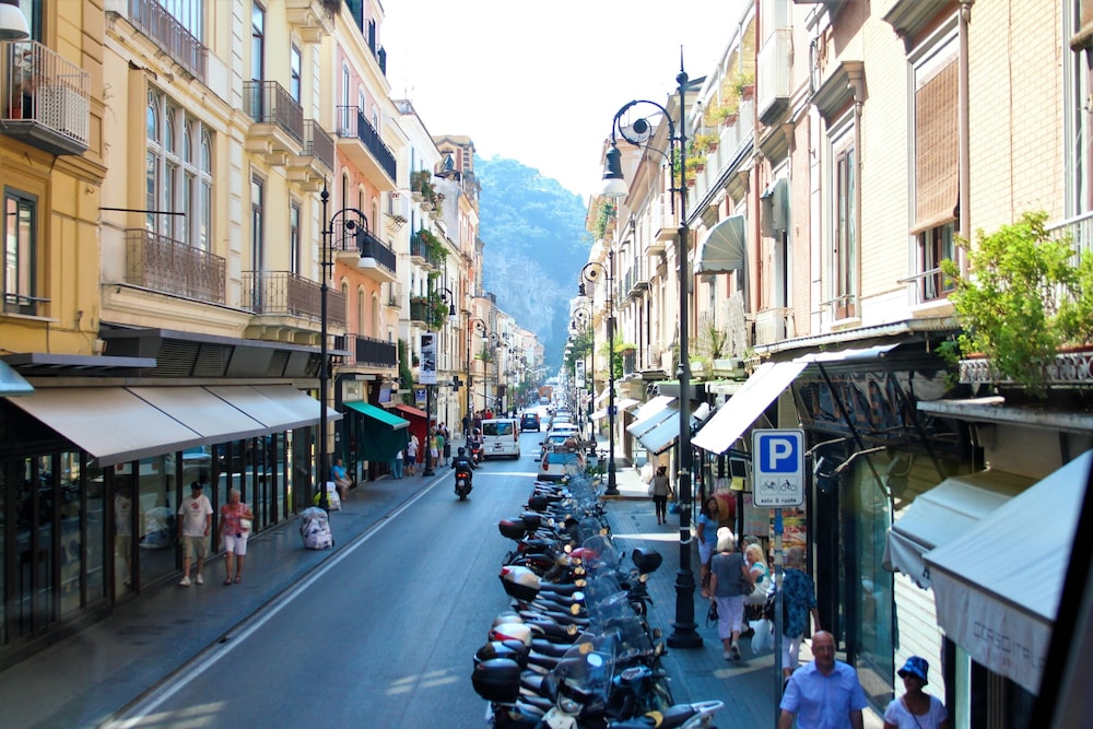Corso Italia Suites 43/50