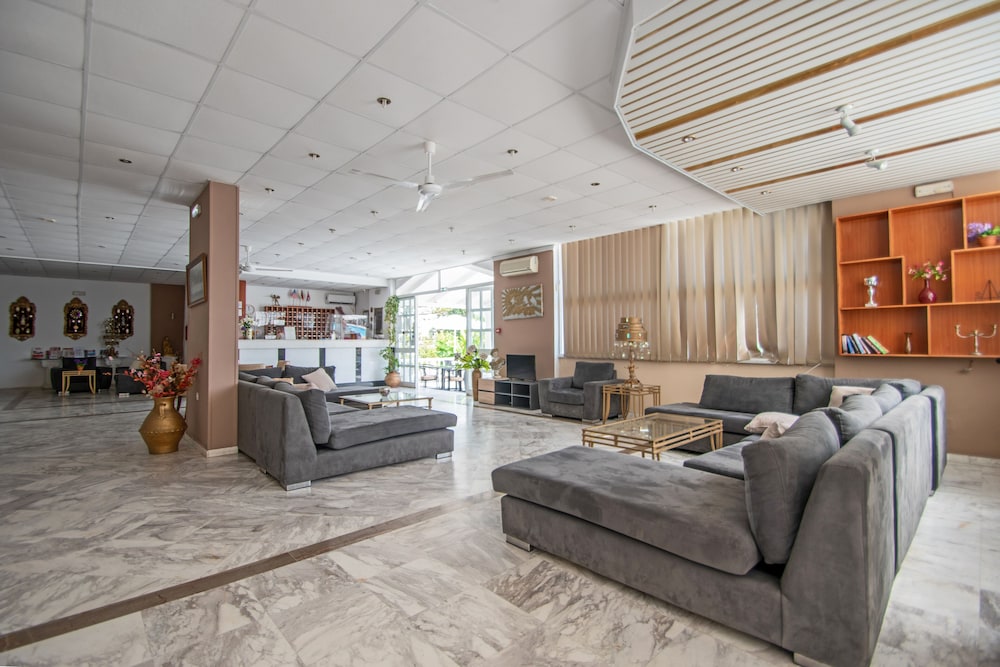 Ikaros Hotel 50/70
