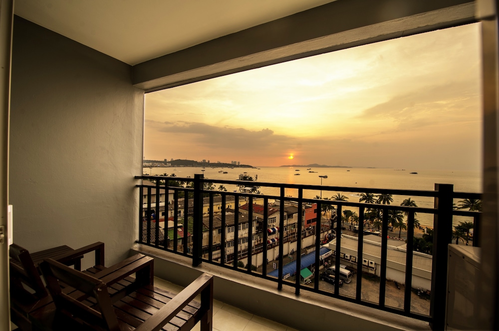 Hotel Selection Pattaya 27/38