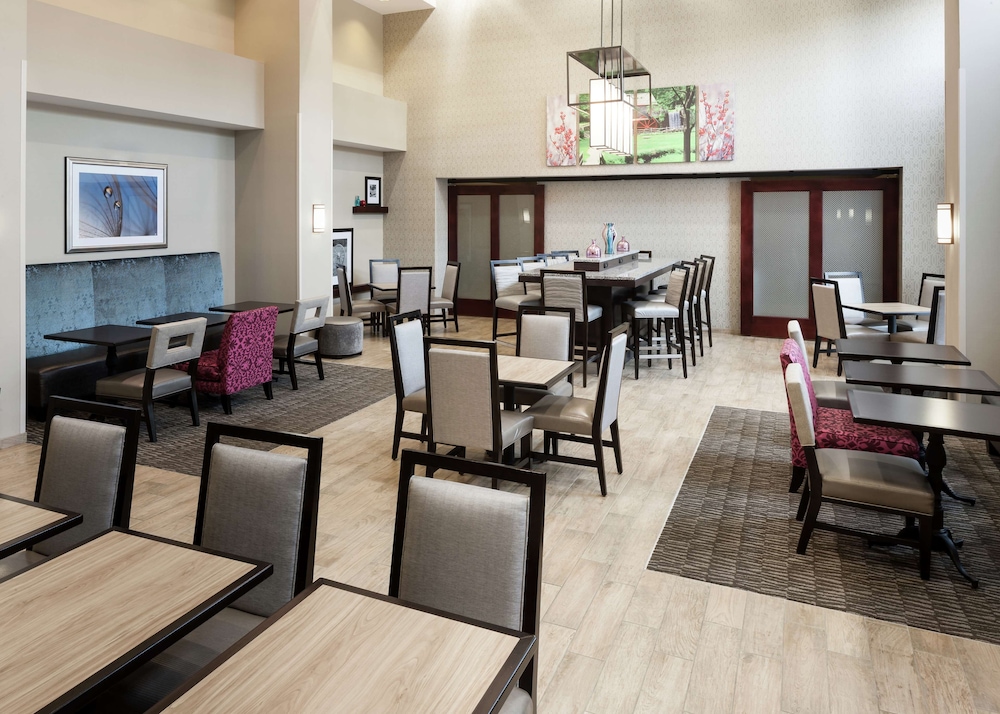 Hampton Inn & Suites Westford - Chelmsford 41/48