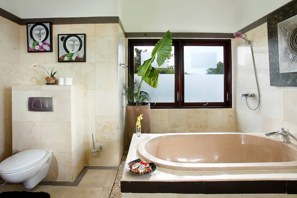 Villa L'orange Bali 46/50