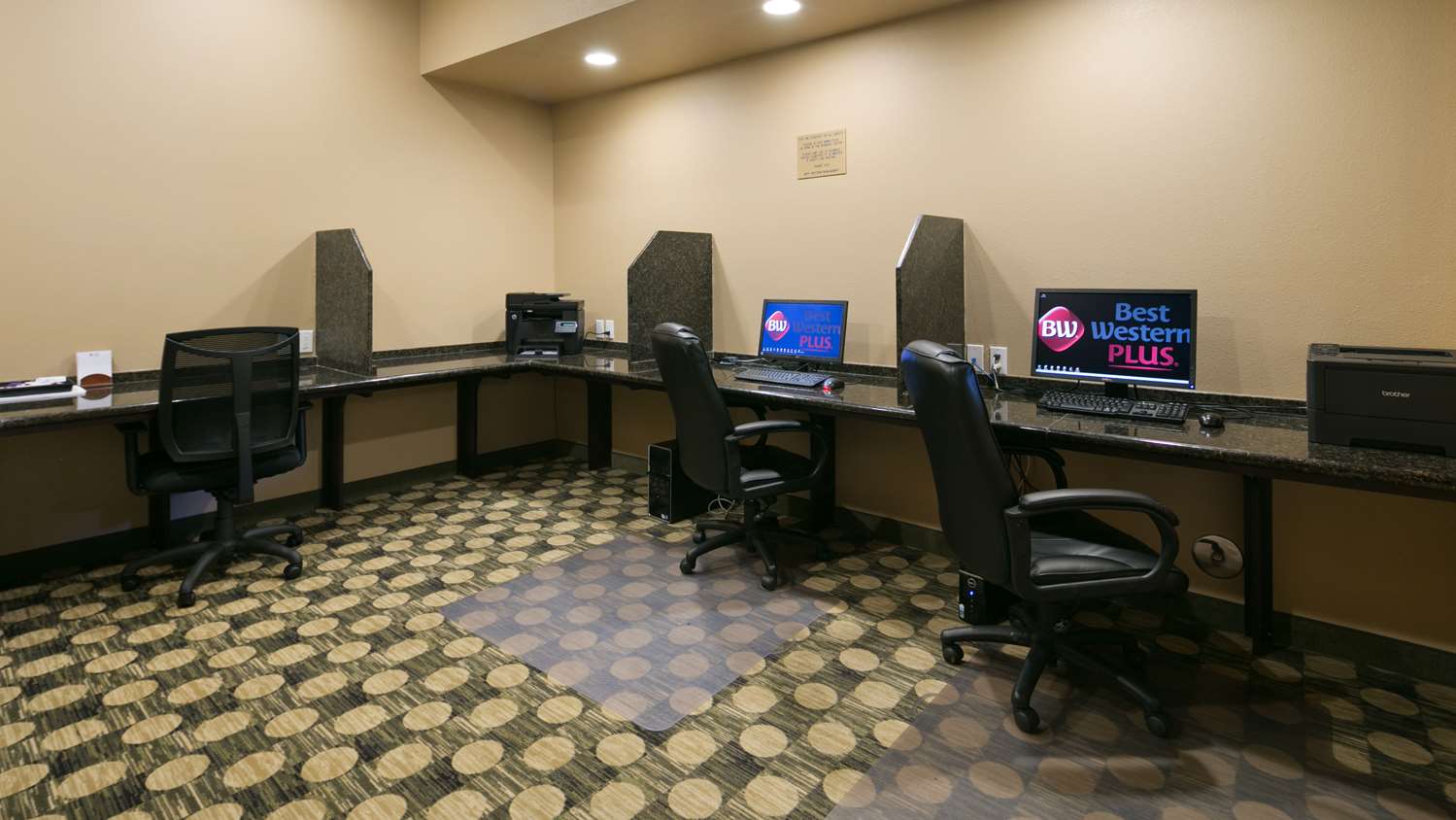 Best Western Plus Port Of Camas-Washougal Convention Center 34/41