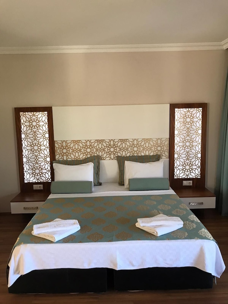 Kivanc Suit Hotel Yalikavak 12/31