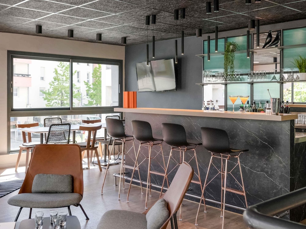 Ibis Annecy Cran Gevrier Hotel 48/68