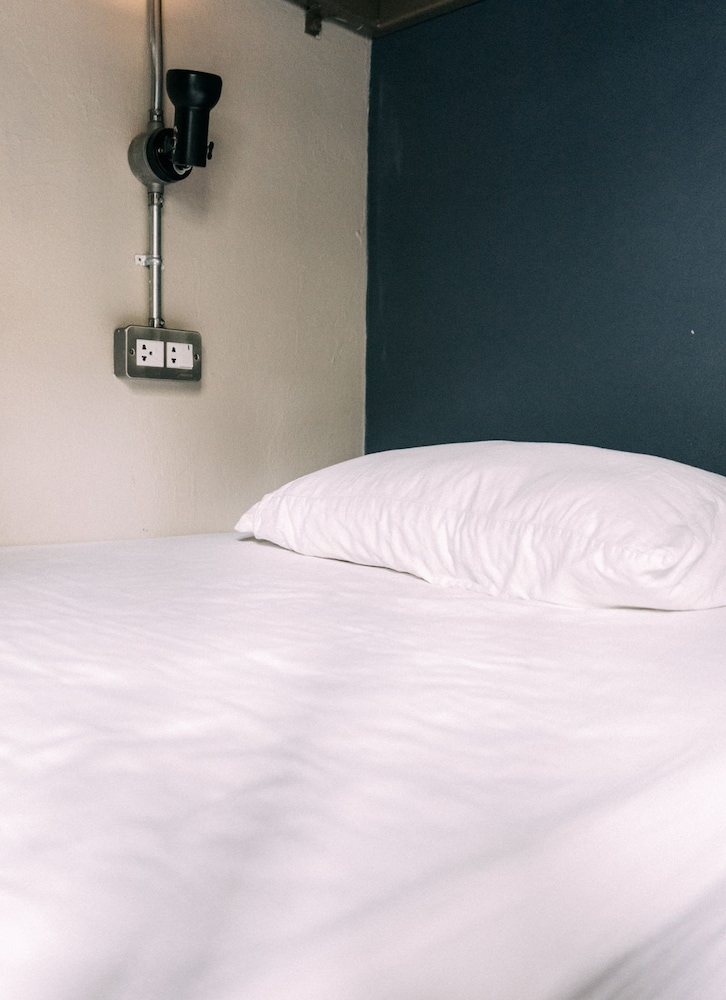 MONOMER HOSTEL BANGKOK 23/50