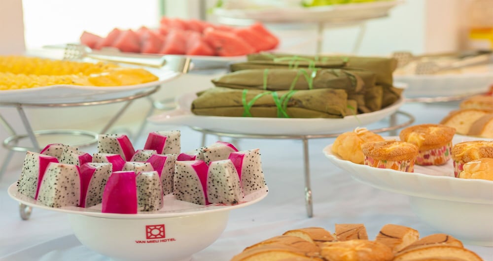 Van Mieu 2 Hotel photo2