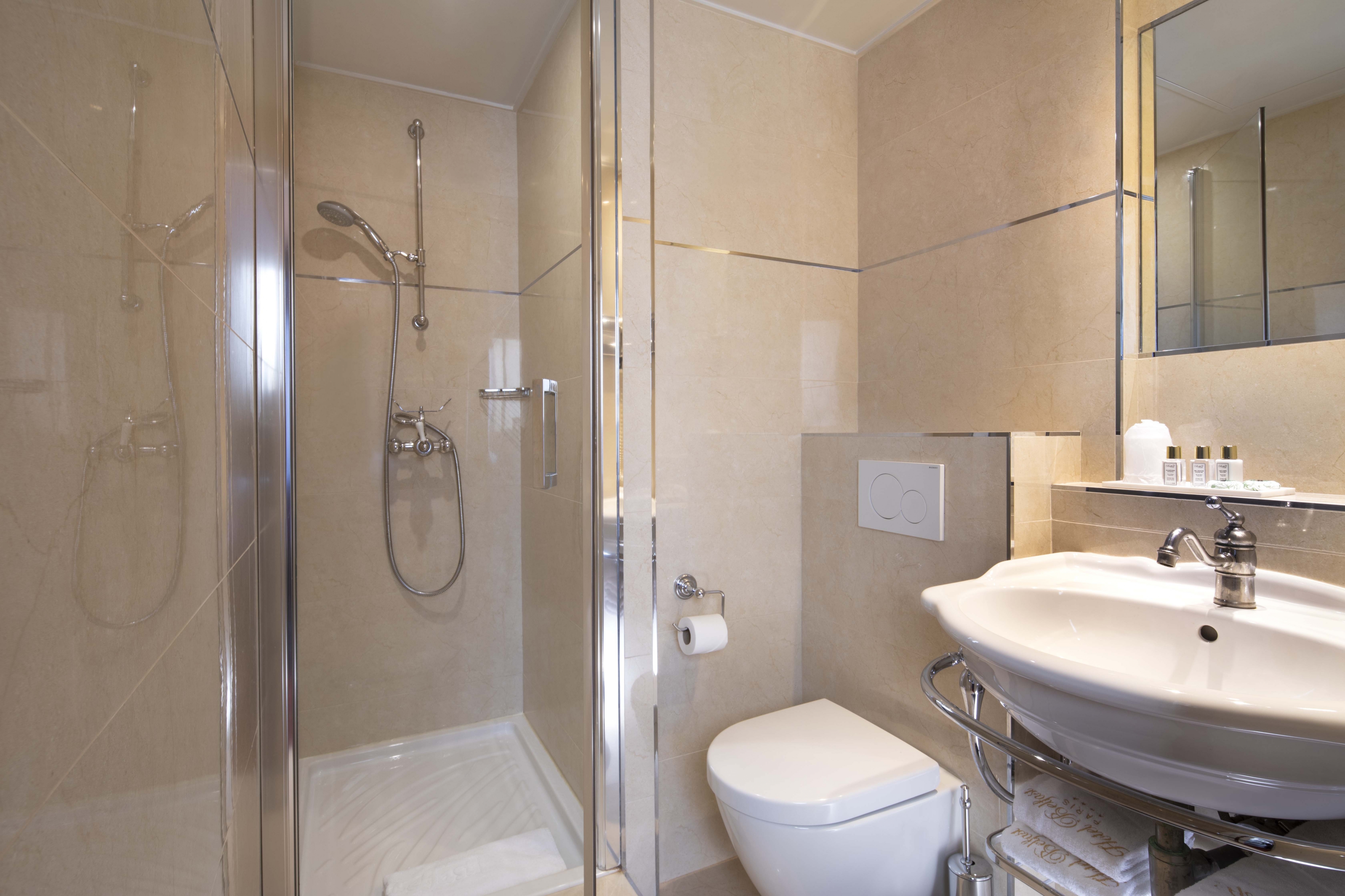 غرفة قياسية بسرير مزدوج، Hotel Belfast 9/10