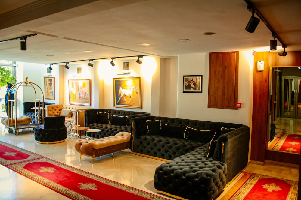 Hotel Belle Vue 9/23
