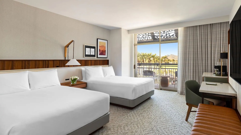 Grand Hyatt Scottsdale Resort 14/50