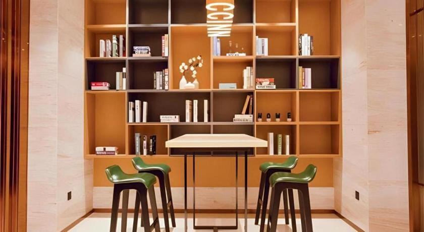 City Comfort Inn Honghu Huijin Wealth Plaza Golden Sunshine 39/50