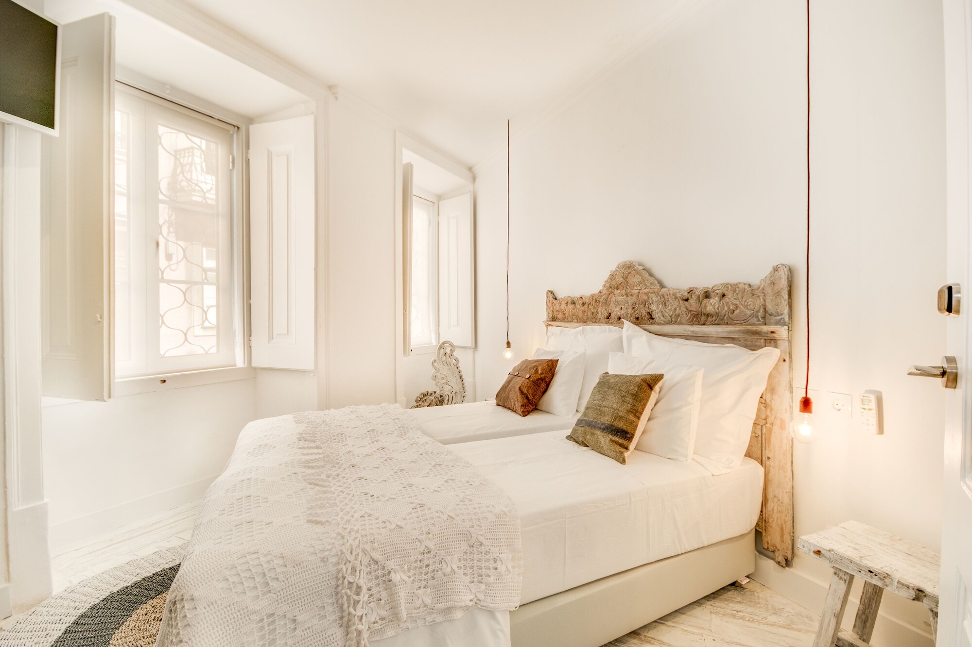 ROOM, DOUBLE OR TWIN BED, GROUND FLOOR