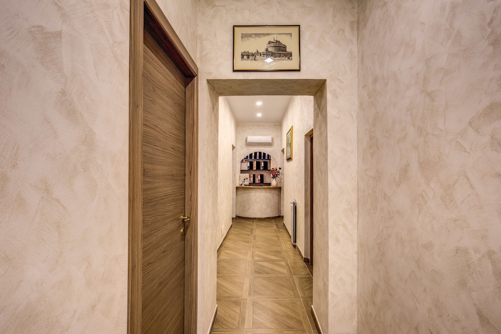 Amici Guesthouse 20/40