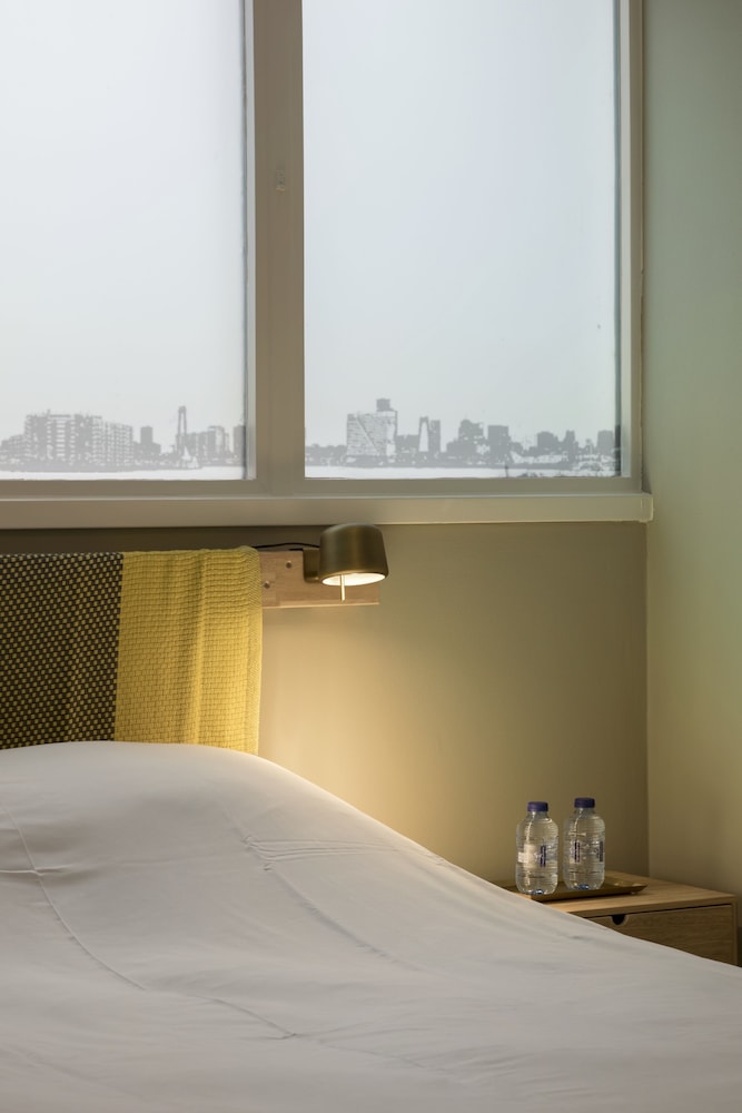 Hotel Light 22/49