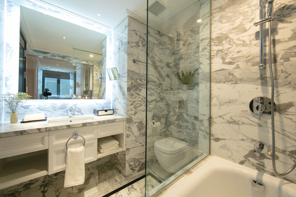 Anatole Hotel Hanoi 48/50