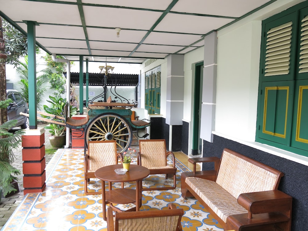 Pamularsih Homestay 30/44