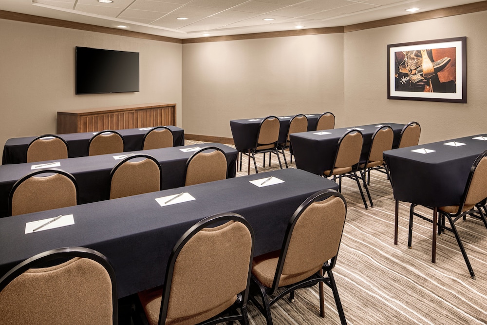 Staybridge Suites Forth Worth West 37/55