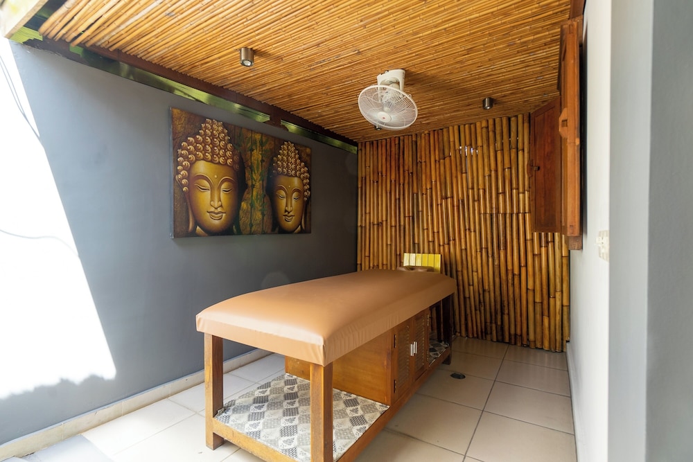 Balinea Holiday Home 5/50