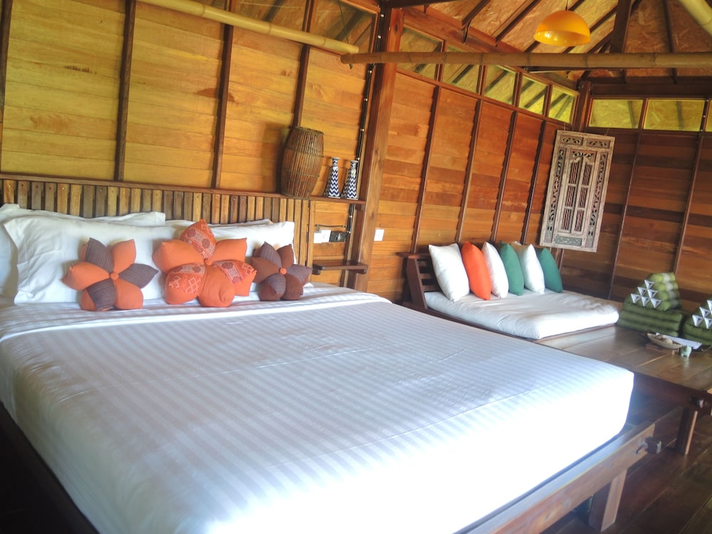 Serendipity Beach Resort Koh Lipe 9/49