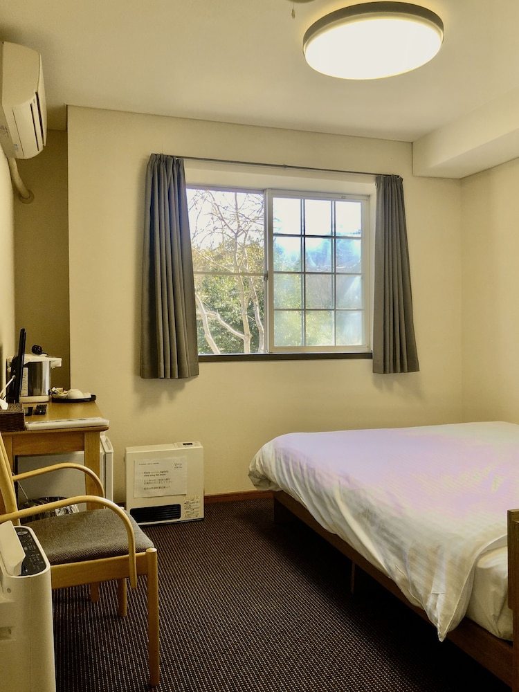 Fujiyama Inn Conifer 18/50