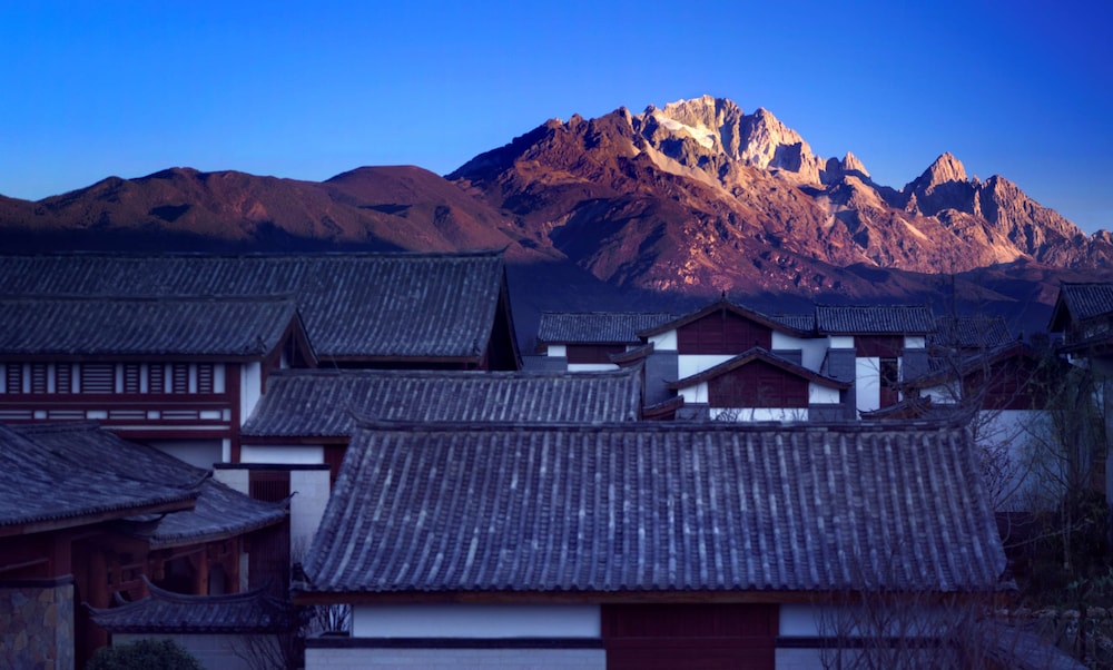 Jinmao Purelax Lijiang, The Unbound Collection By Hyatt 67/70