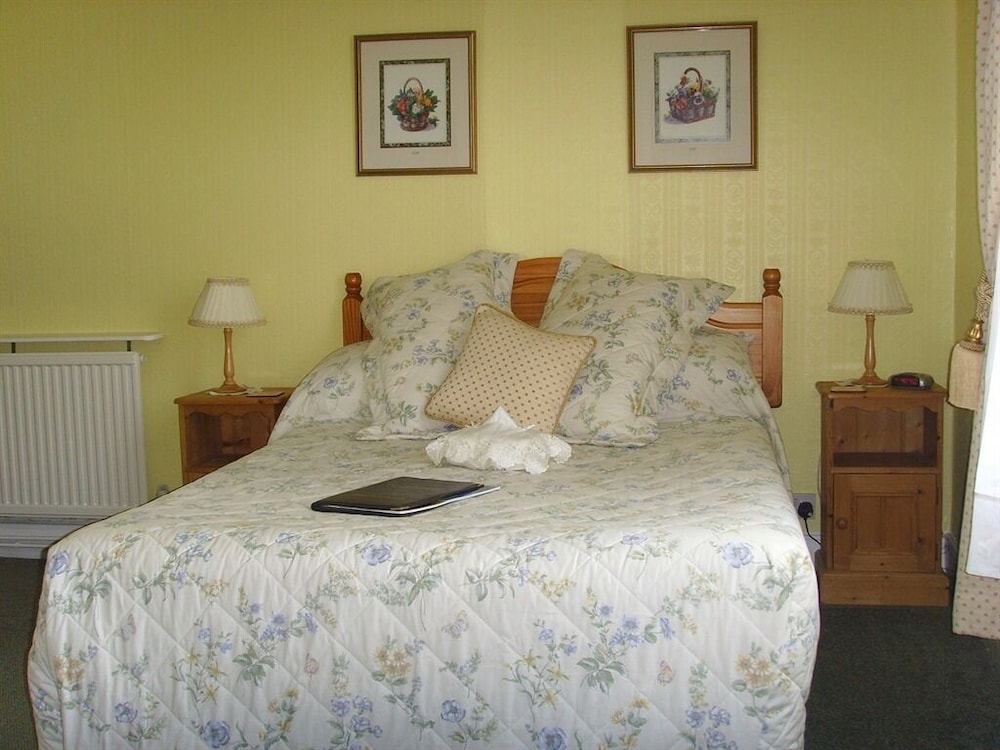 City Guest House 8/12