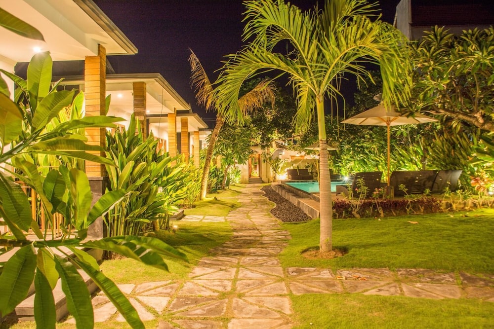 Singabu Bungalows 41/50