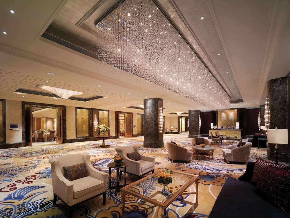 China World Hotel, Beijing, A Shangri-La Hotel 48/72
