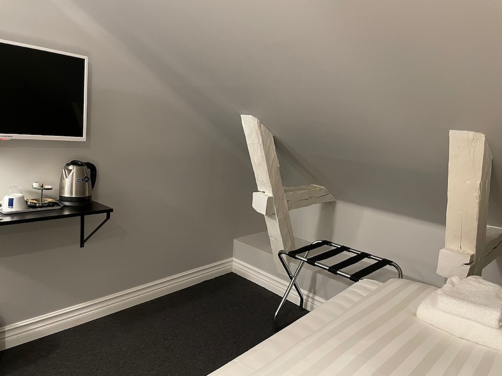 Unique Hotel Jungfrugatan 41/70