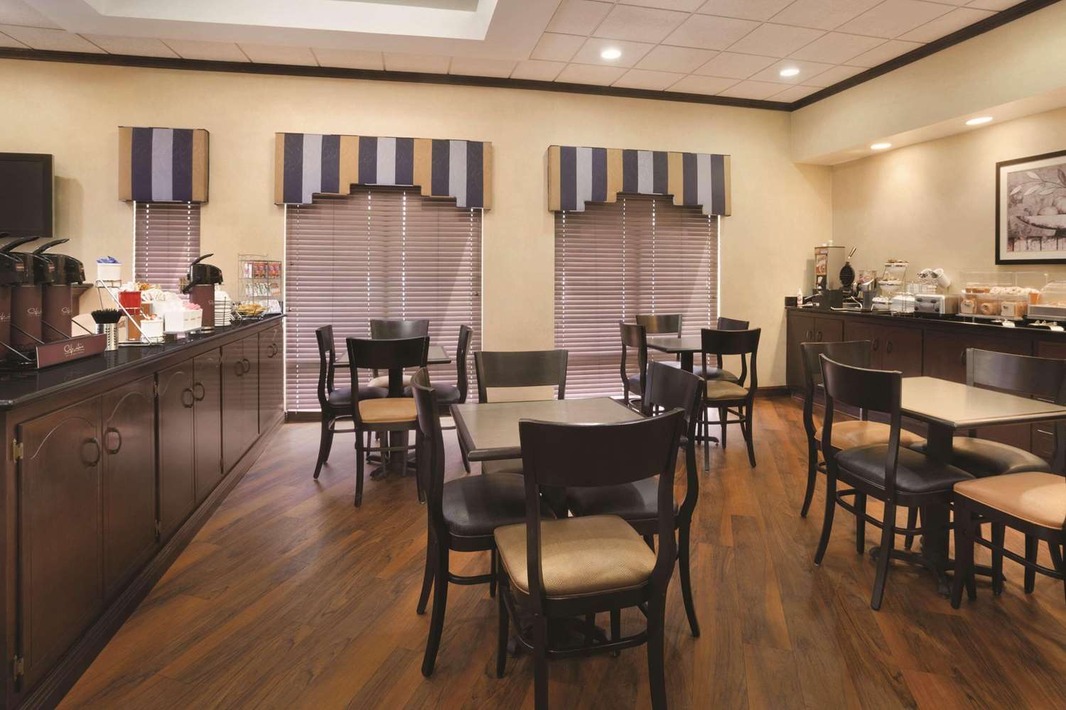 Park Inn By Radisson Albany Ga 7/11