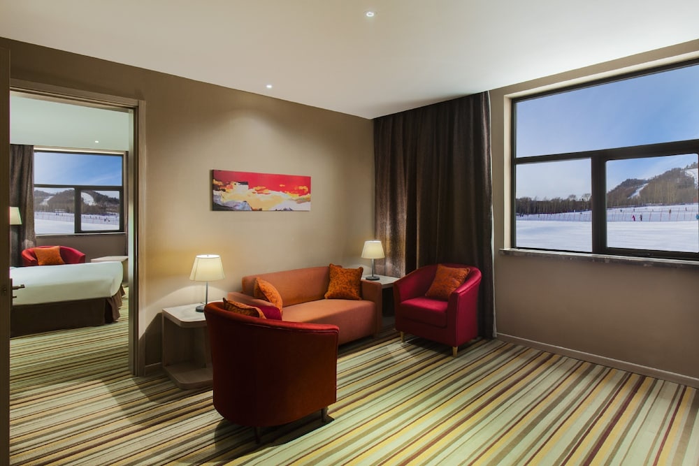 HOLIDAY INN EXPRESS CHANGBAISHAN 27/49