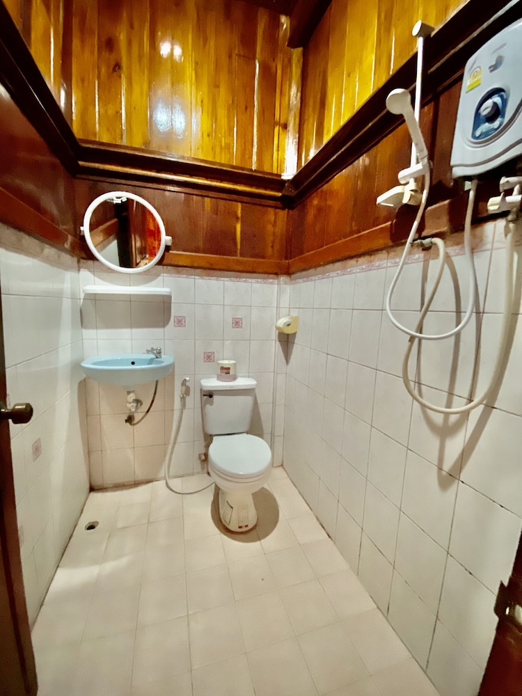 Soutikone 1 Guesthouse 12/58