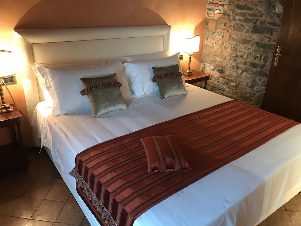 Albergo Le Due Corti 9/62