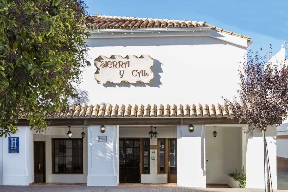 Tugasa Hotel Sierra Y Cal 5/56