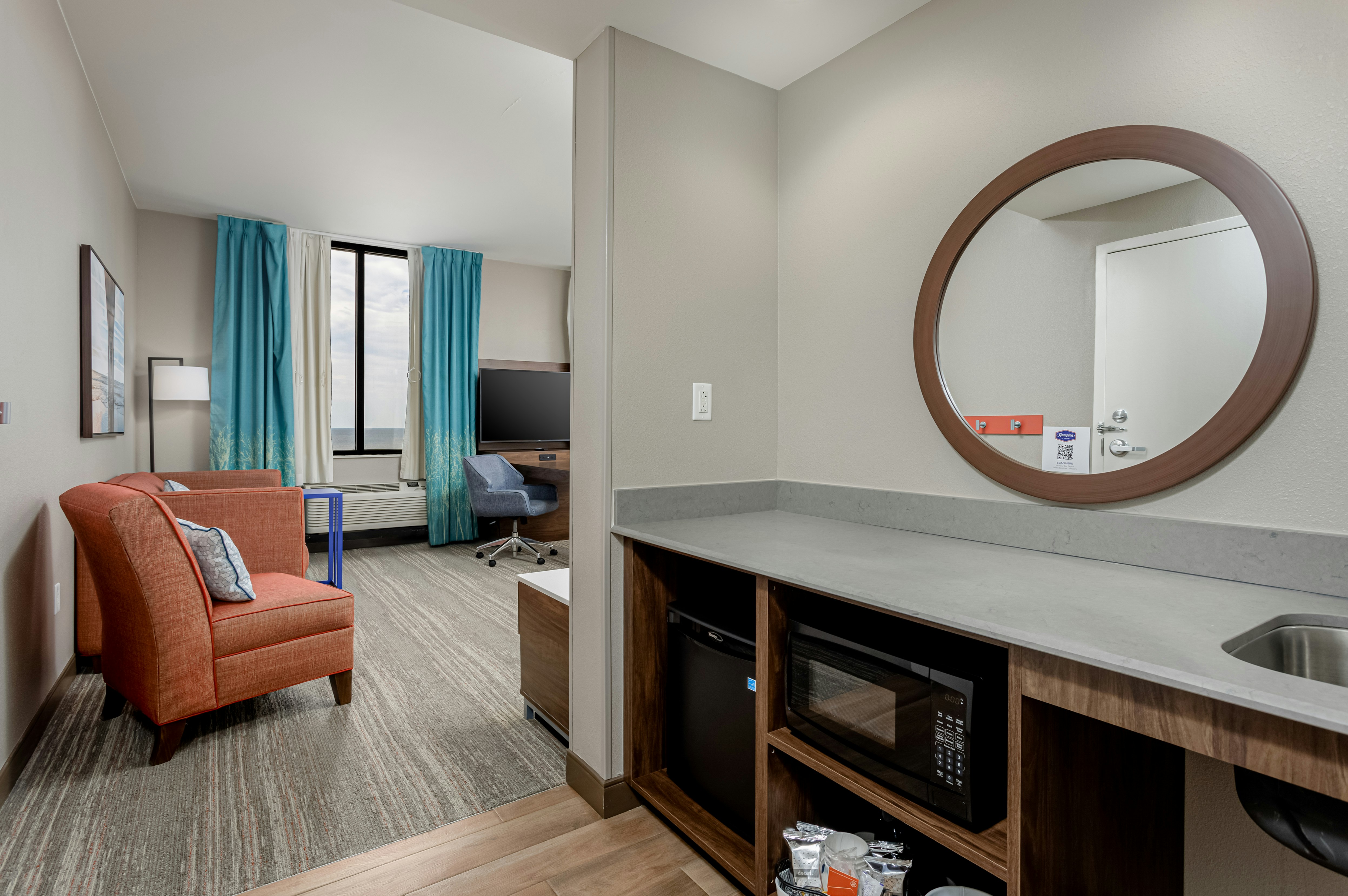 استوديو بسريرين كوين لذوي الإعاقة، Hampton Inn Suites Orange Beach Gulf Front 5/5
