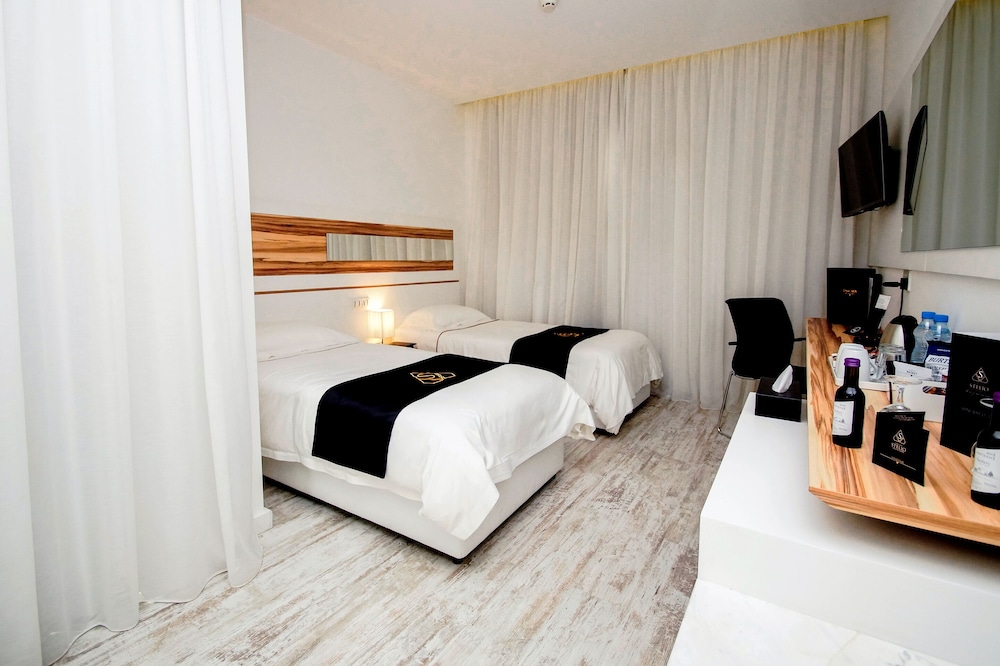 The Ciao Stelio Deluxe Hotel - Adults Only 21/65