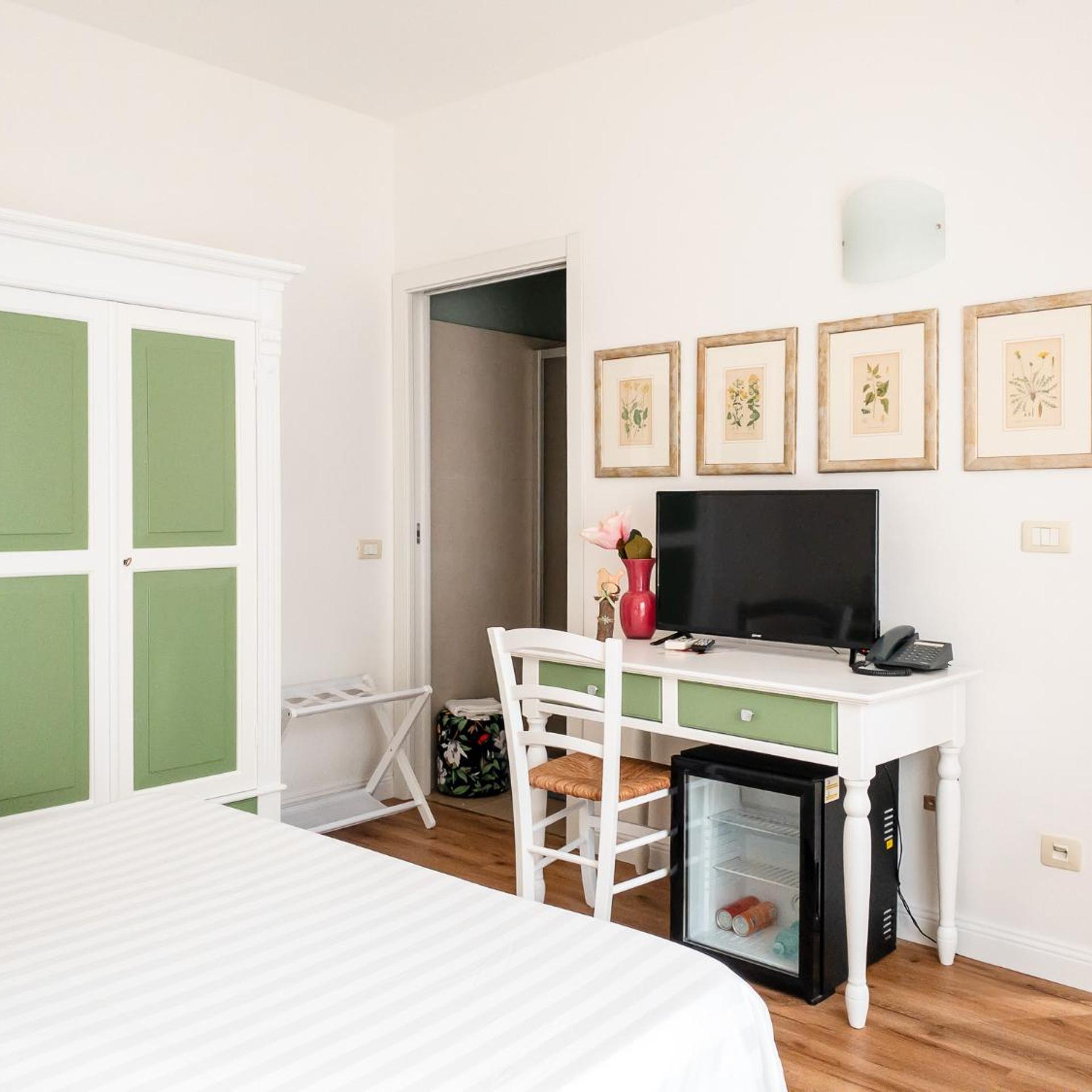 Hotel Donatella 12/50