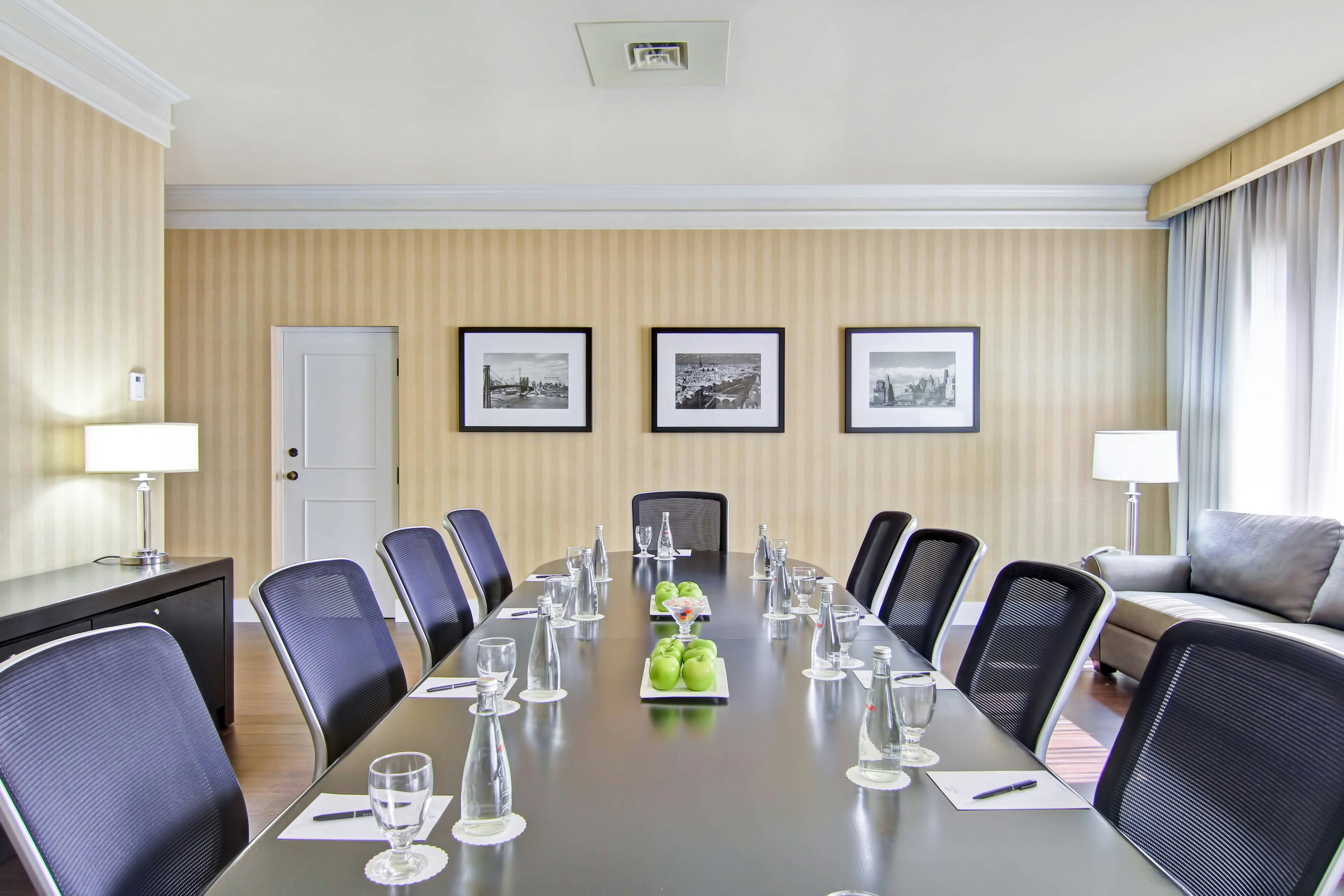 Delta Hotels By Marriott Toronto East 14/18
