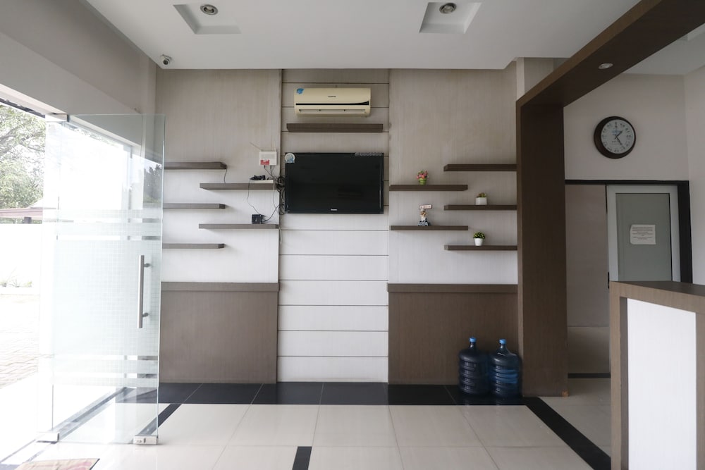 Reddoorz @ Jalan Krakatau Medan 48/60