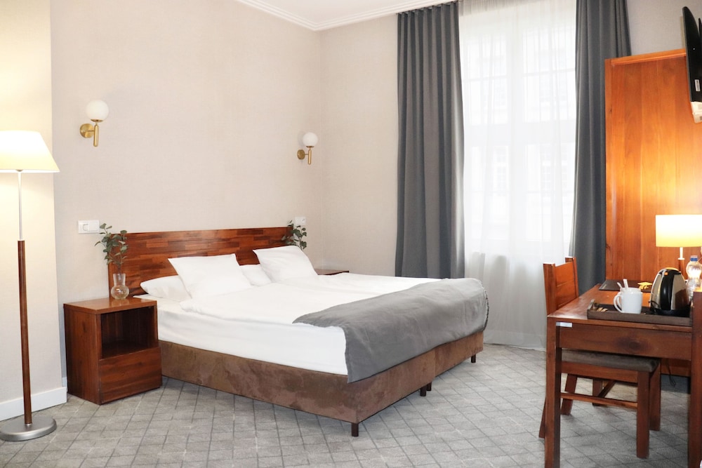 Hotel Piast 13/50
