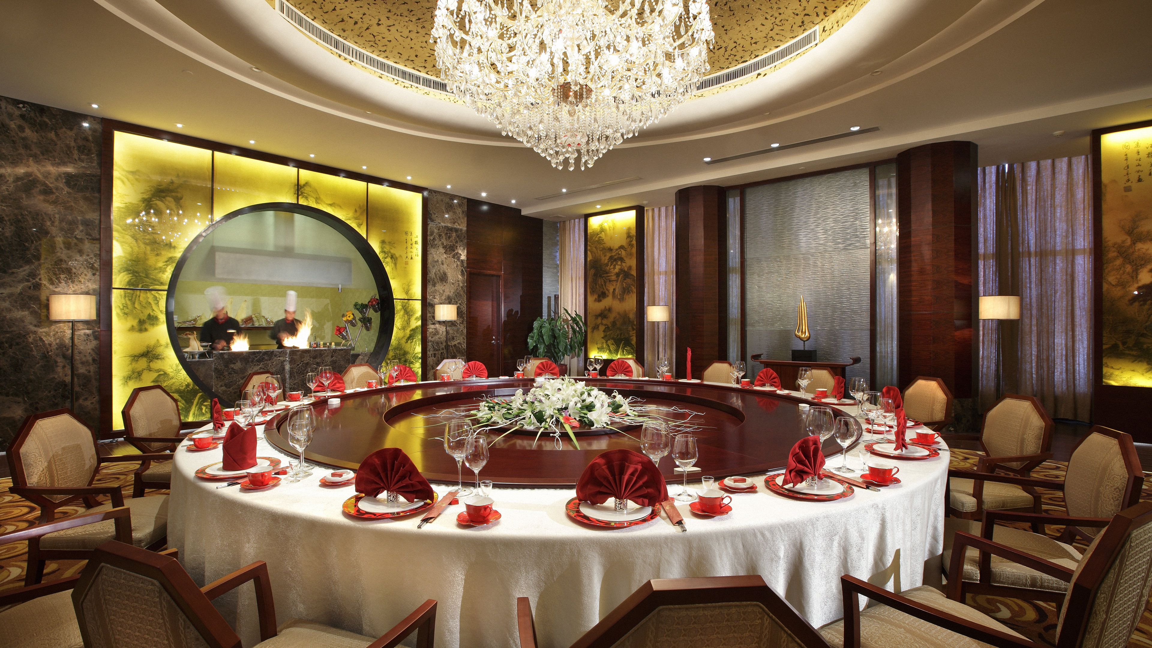 Crowne Plaza Yantai Seaview 62/82